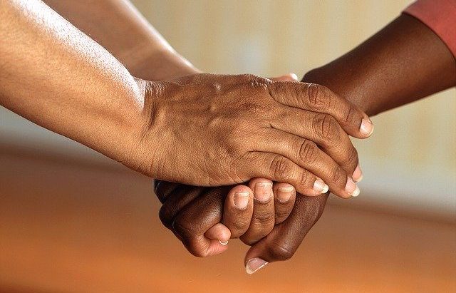 clasped-hands-541849_640